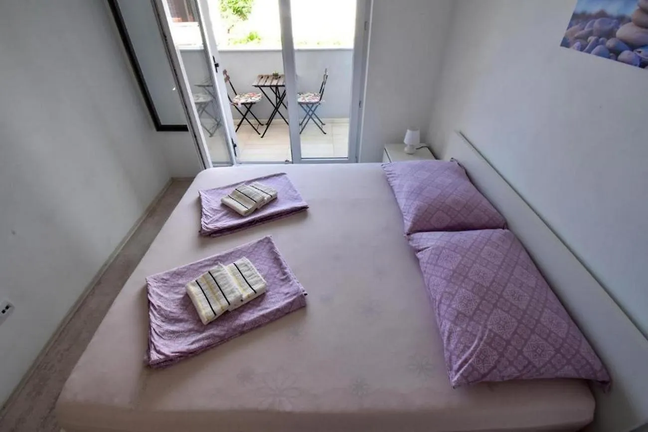 Apartments With A Parking Space Supetarska Draga - Gornja, Rab - 22213 Rab Town